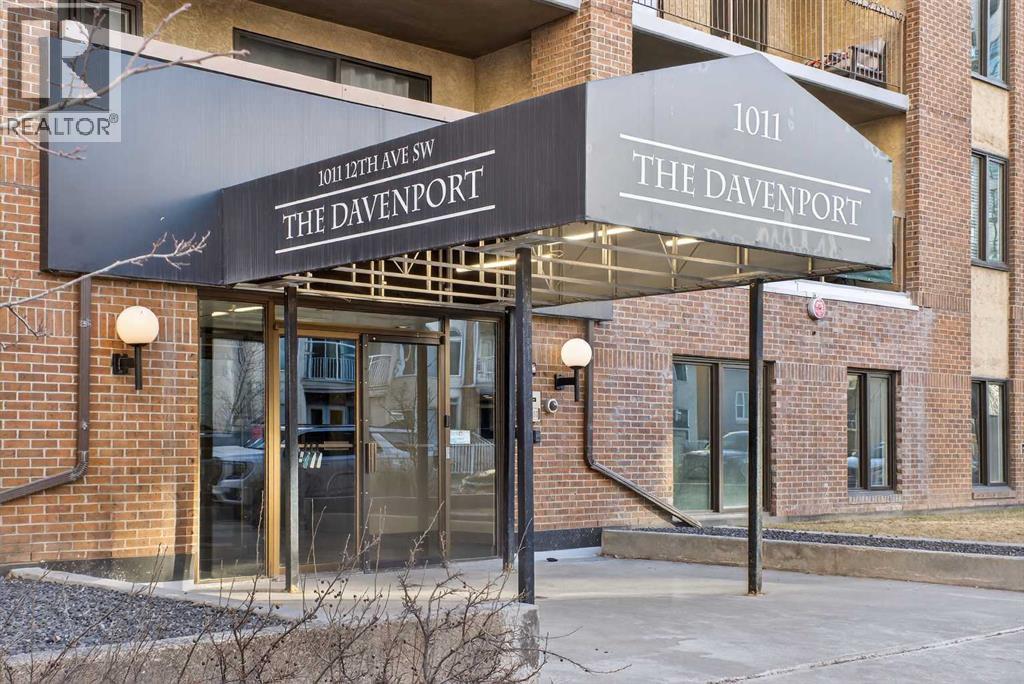 202, 1011 12 Avenue SW