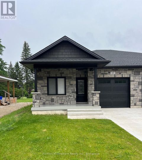23 WILLIAM STREET S Minto ON N0G1M0