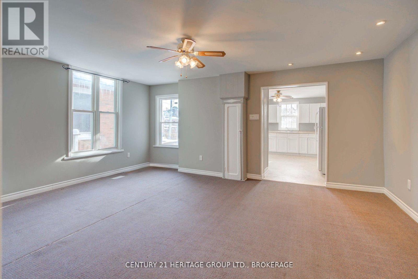 243 KING STREET E