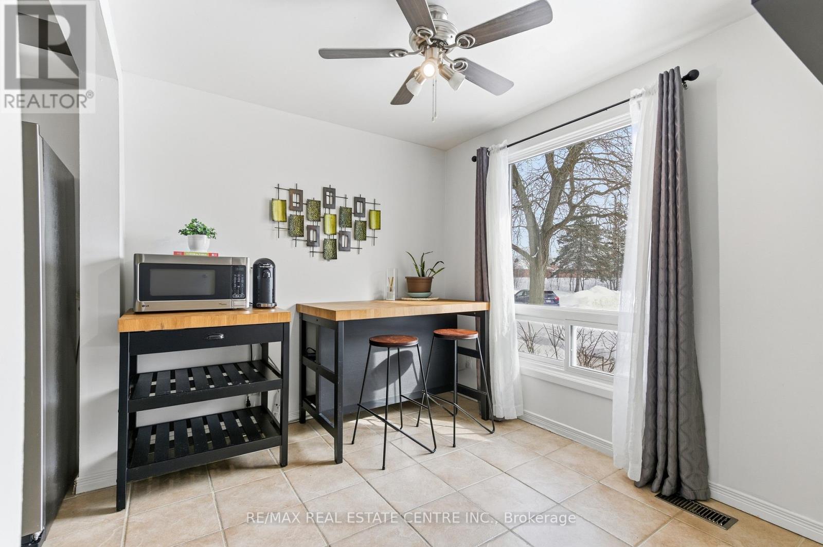 22 - 210 GLAMIS ROAD