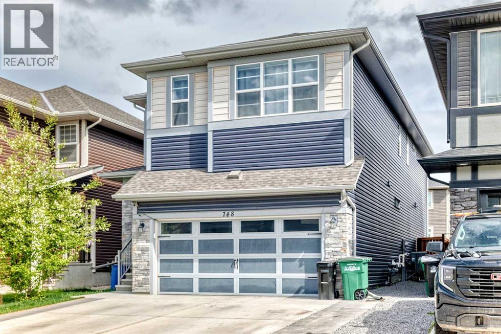 748 Midtown Drive SW