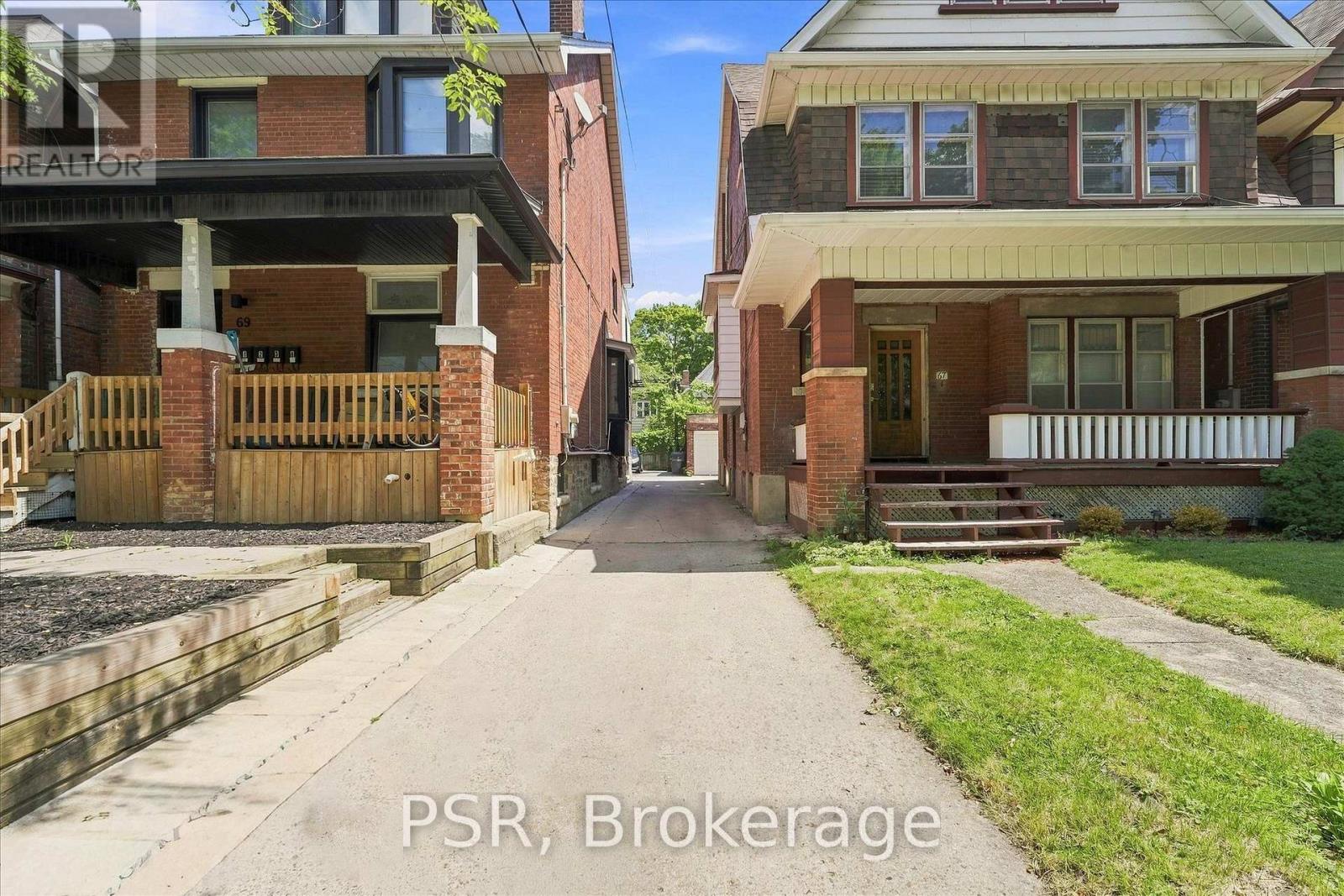 67 OAKWOOD AVENUE