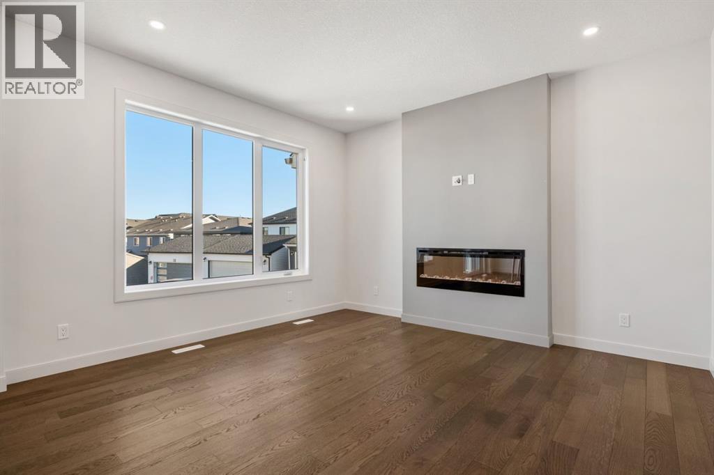 152 Sage Hill Heights NW