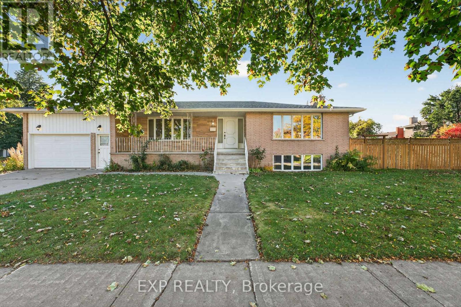 147 INVERNESS CRESCENT