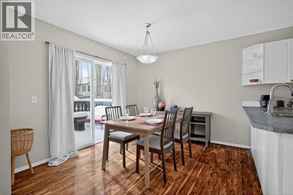 223 Citadel Meadow Close NW