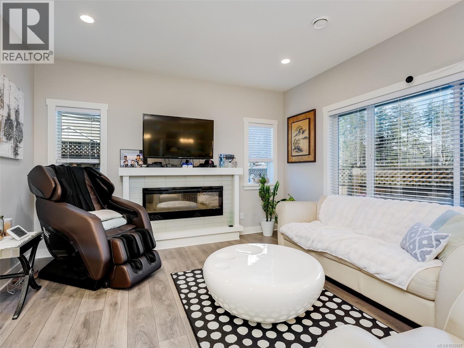 1326 Bombardier Cres