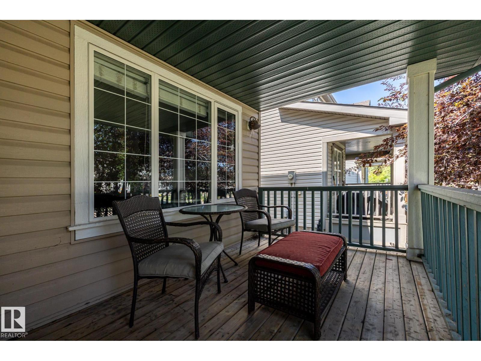 8 SUMMERLAND WY