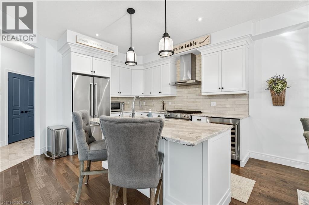 254 GOSLING Gardens Unit# 17