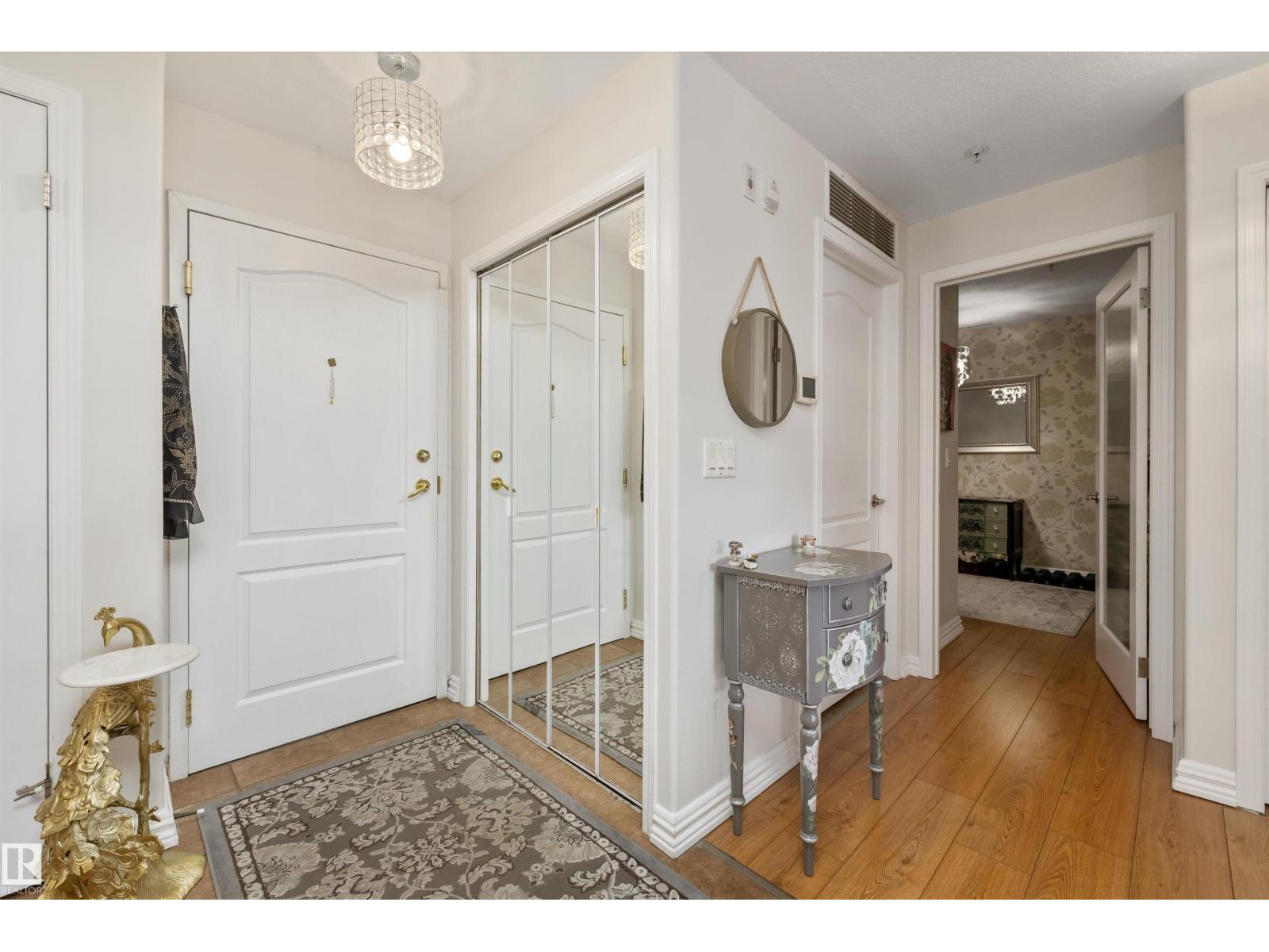 #214 237 YOUVILLE DR E NW