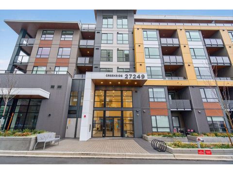 210 27249 ALDERGROVE TOWN CENTRE DRIVE Langley BC V4W0E6