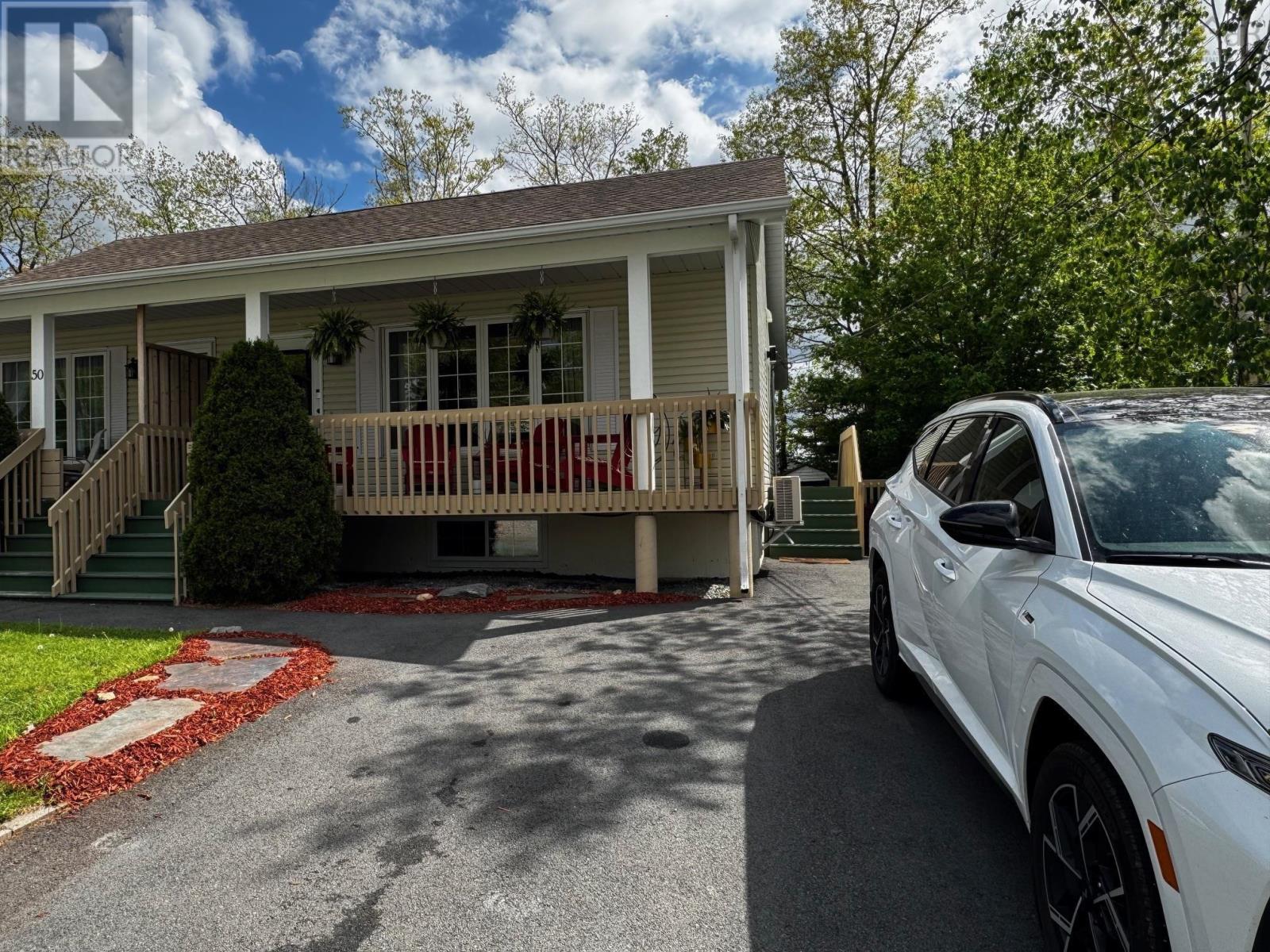 48 Ridgecrest Drive