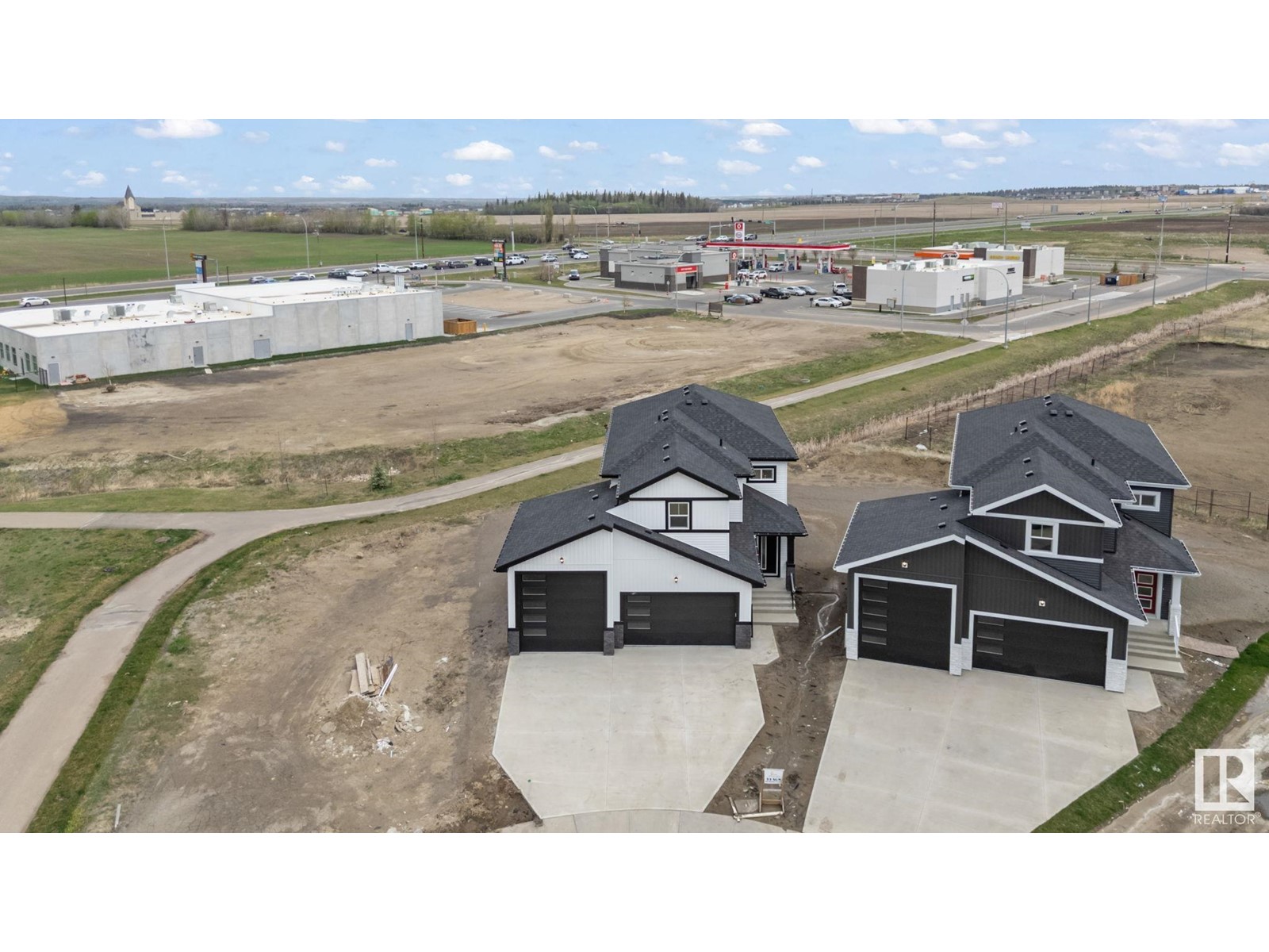 33 SUN MEADOWS CL