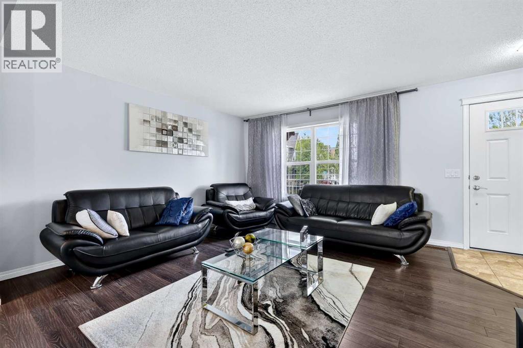 58 Auburn Crest Green SE