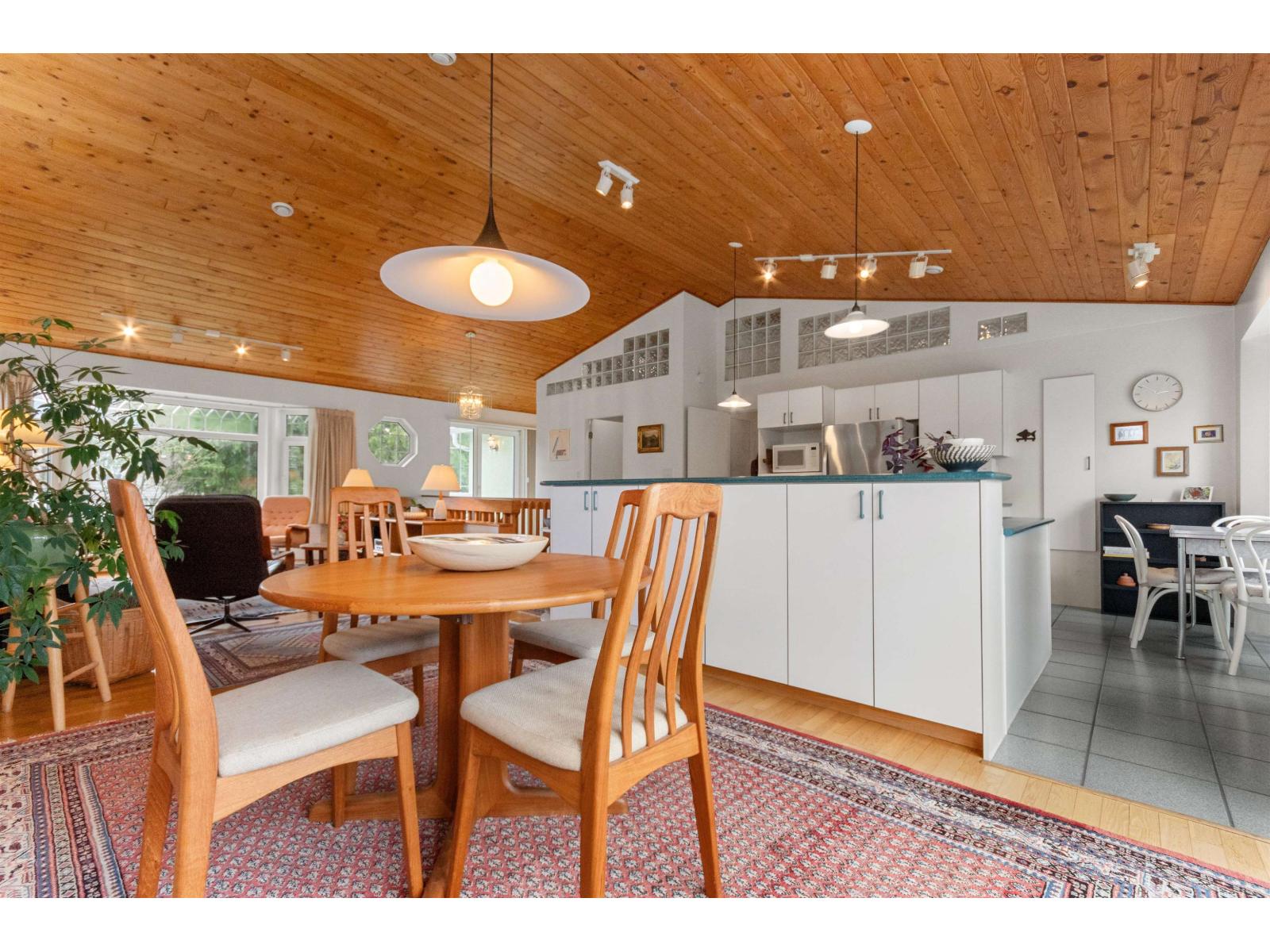 711 FRASER AVENUE|Hope