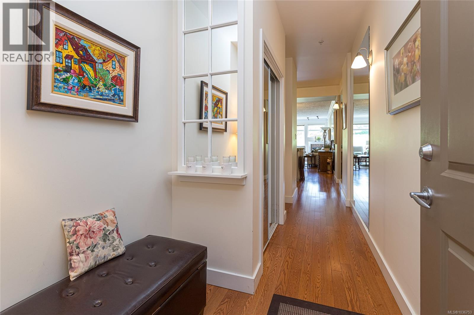 104D 1115 Craigflower Rd
