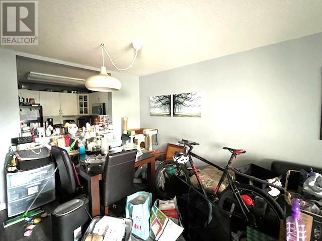 709 Houghton Road Unit# 206