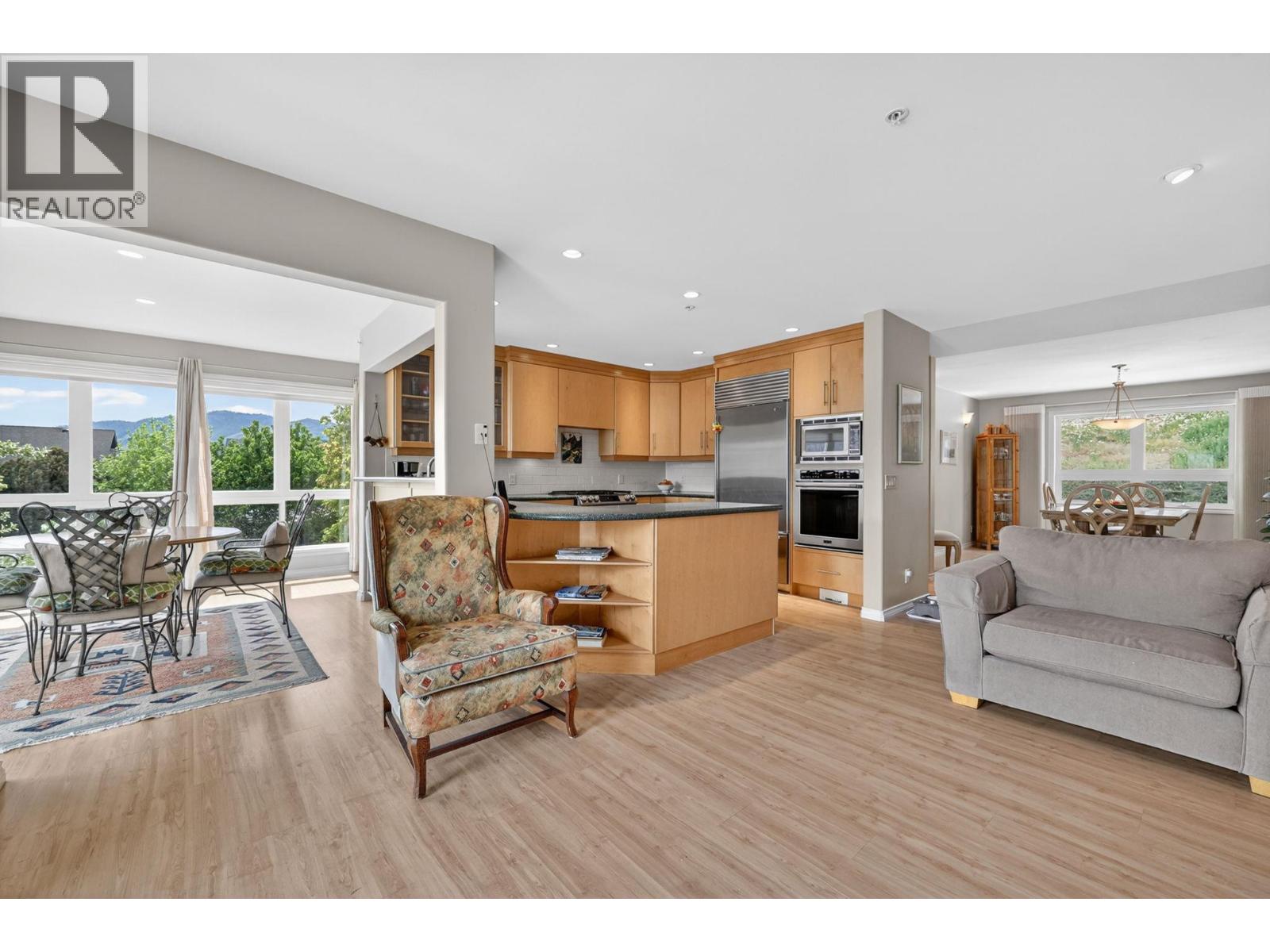 6226 Heighway Lane