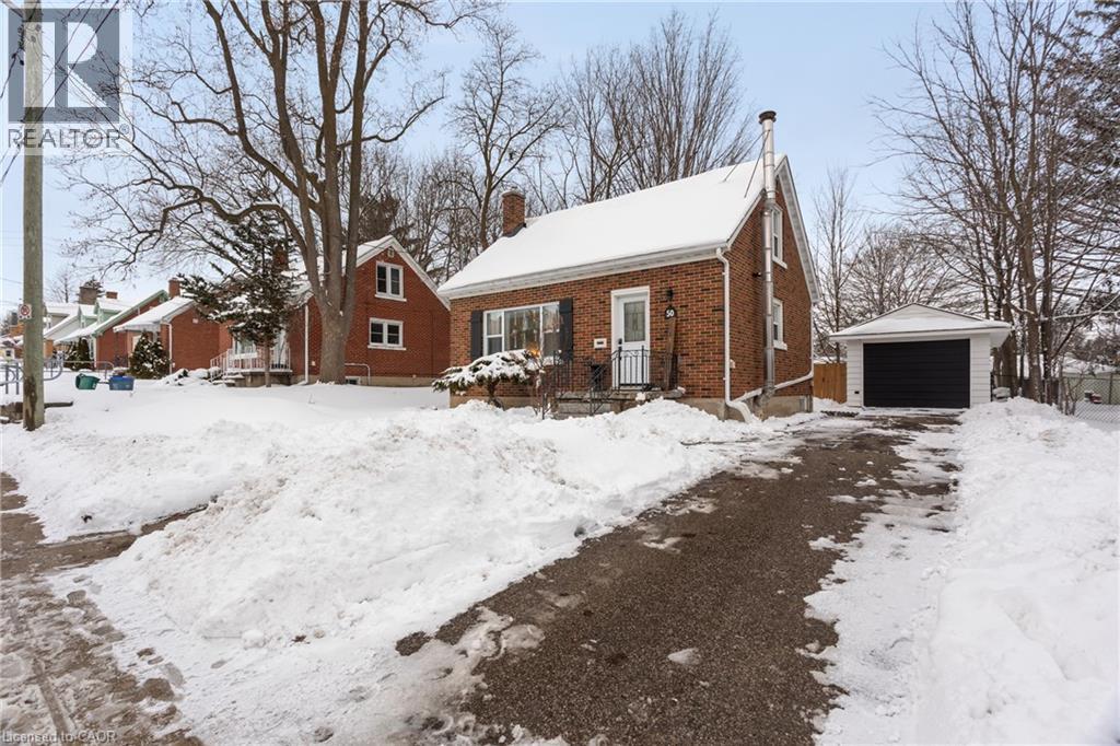 50 COLUMBIA Street W