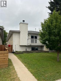 2807 29 Street SW Calgary AB T3E2K7