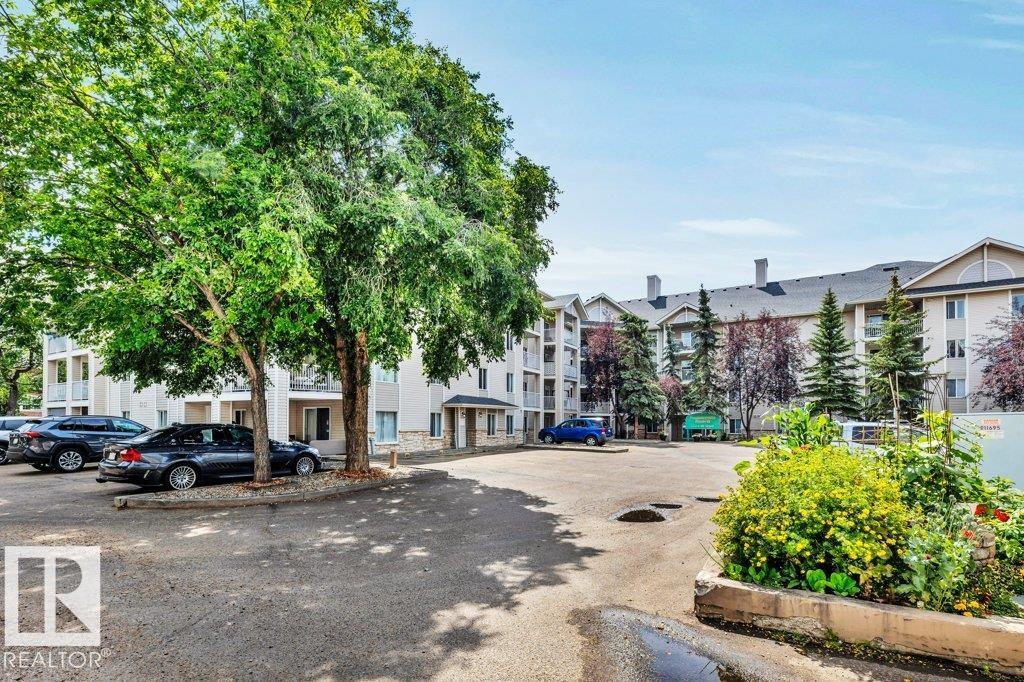 #2314 11214 80 ST NW