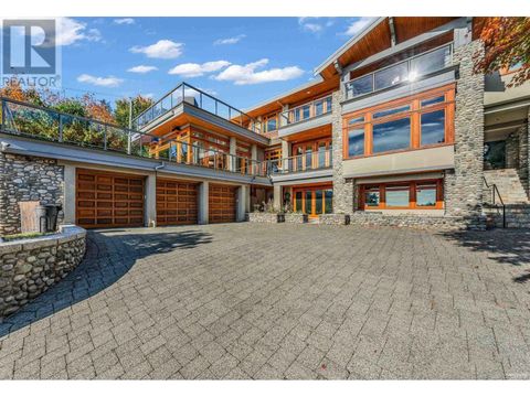 3285 DICKINSON CRESCENT West Vancouver BC V7V2L4