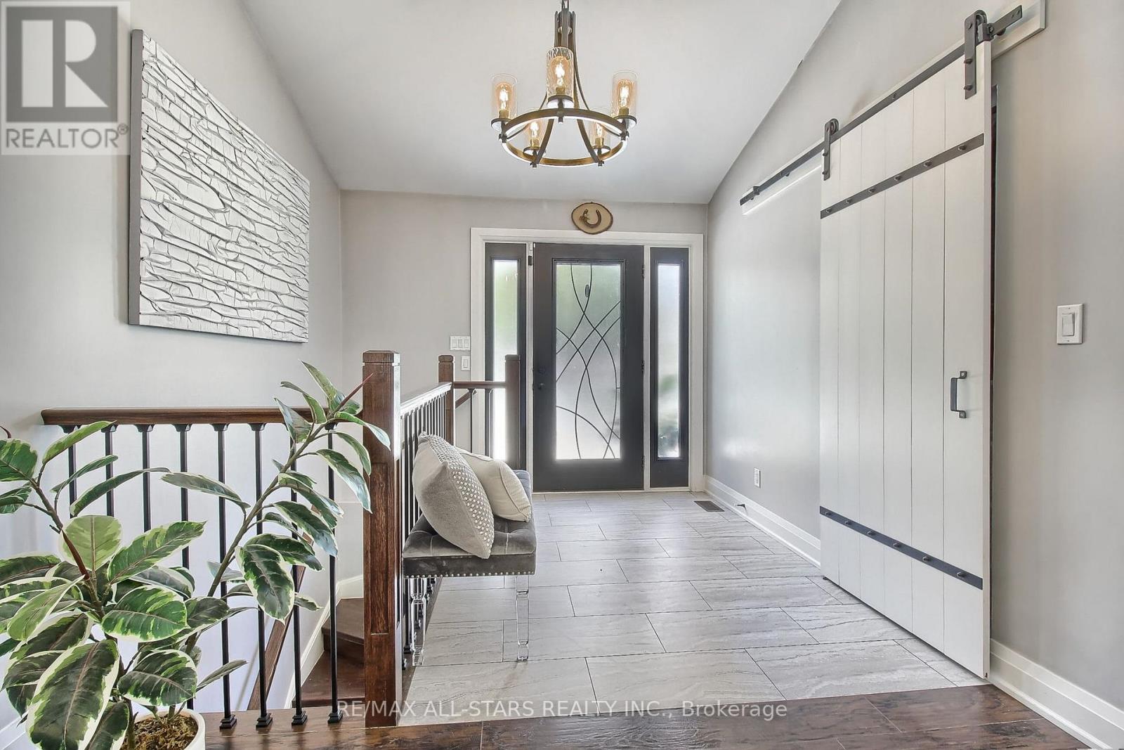 215 UXBRIDGE PICKERING TOWNLINE