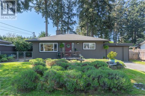 455 Tipton Ave Colwood BC V9C2B8