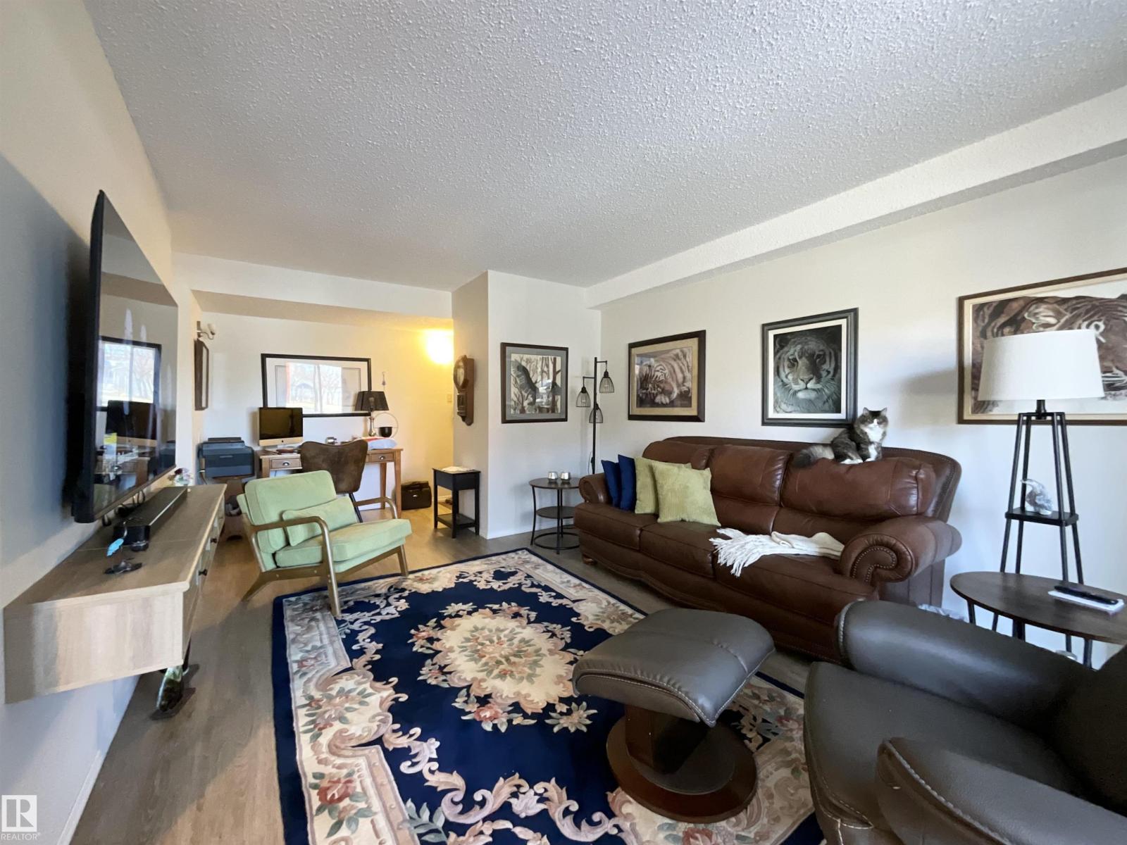 #101 11019 107 ST NW