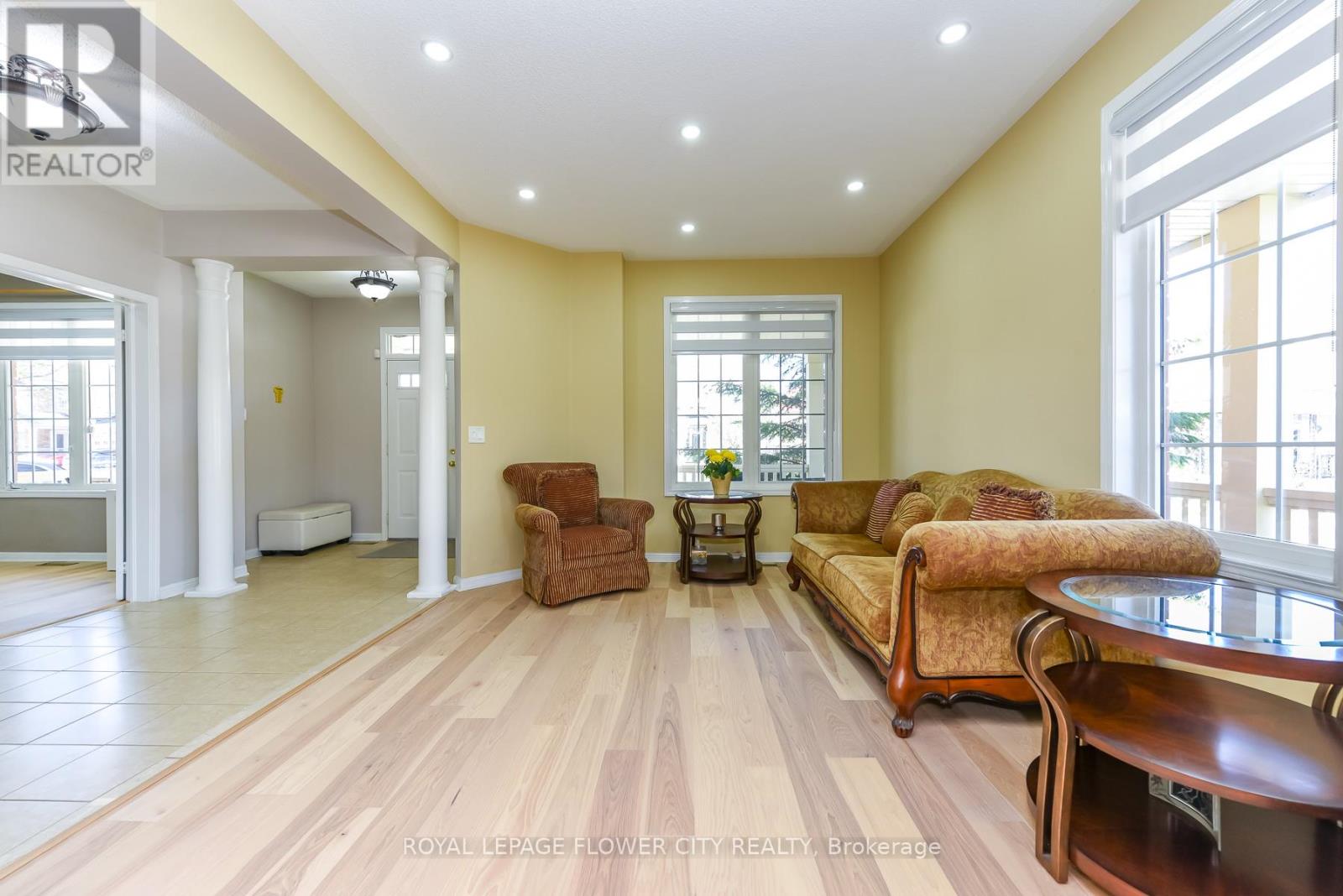 19 MALDIVES CRESCENT N