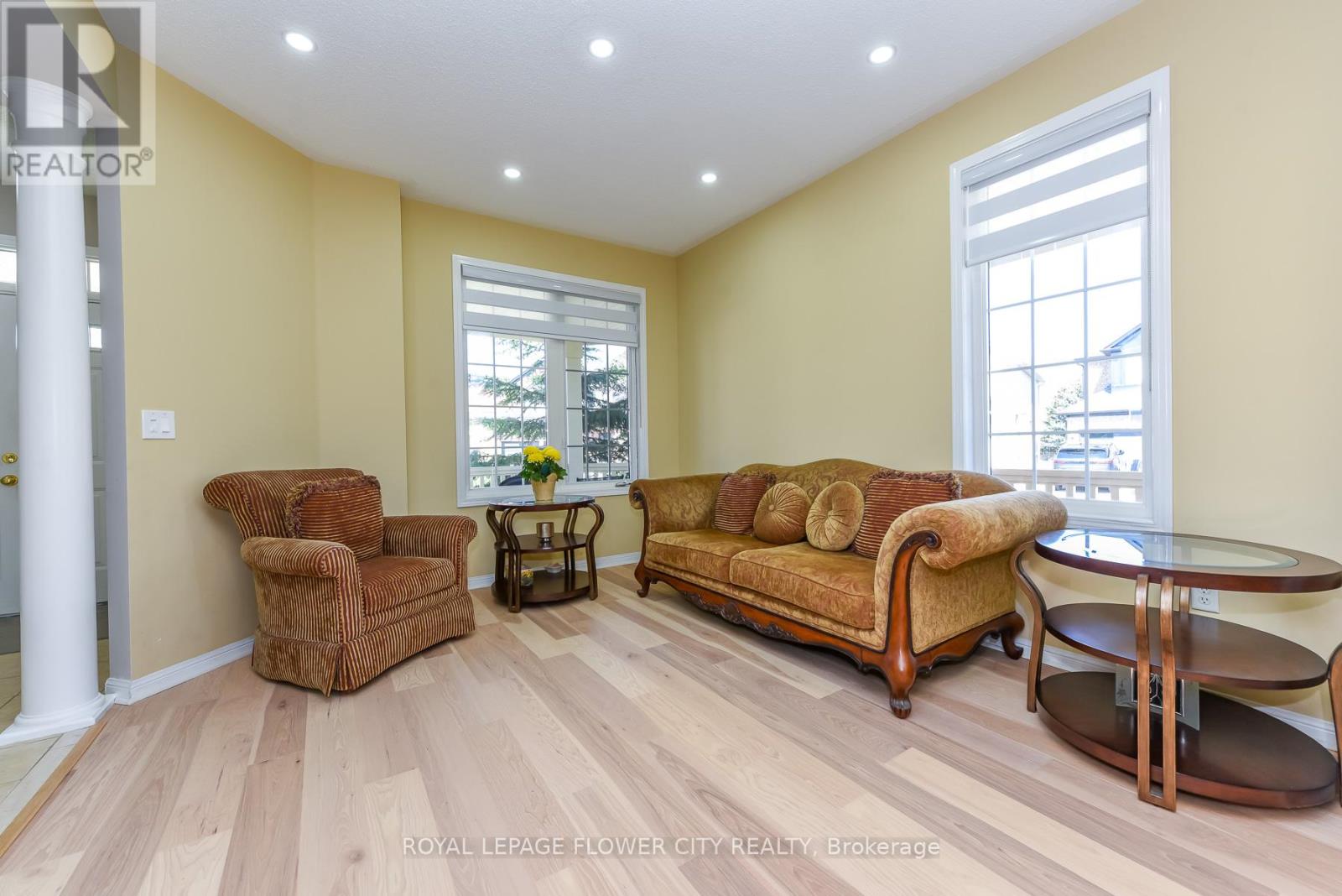 19 MALDIVES CRESCENT N