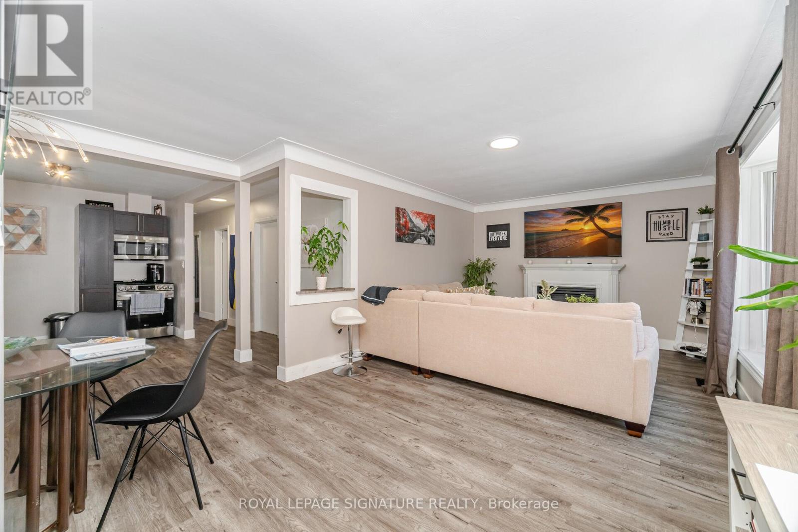 77 FAIRVIEW ROAD