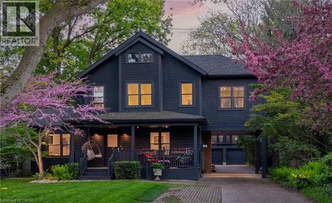 52 KERR Street Oakville ON L6K3A1