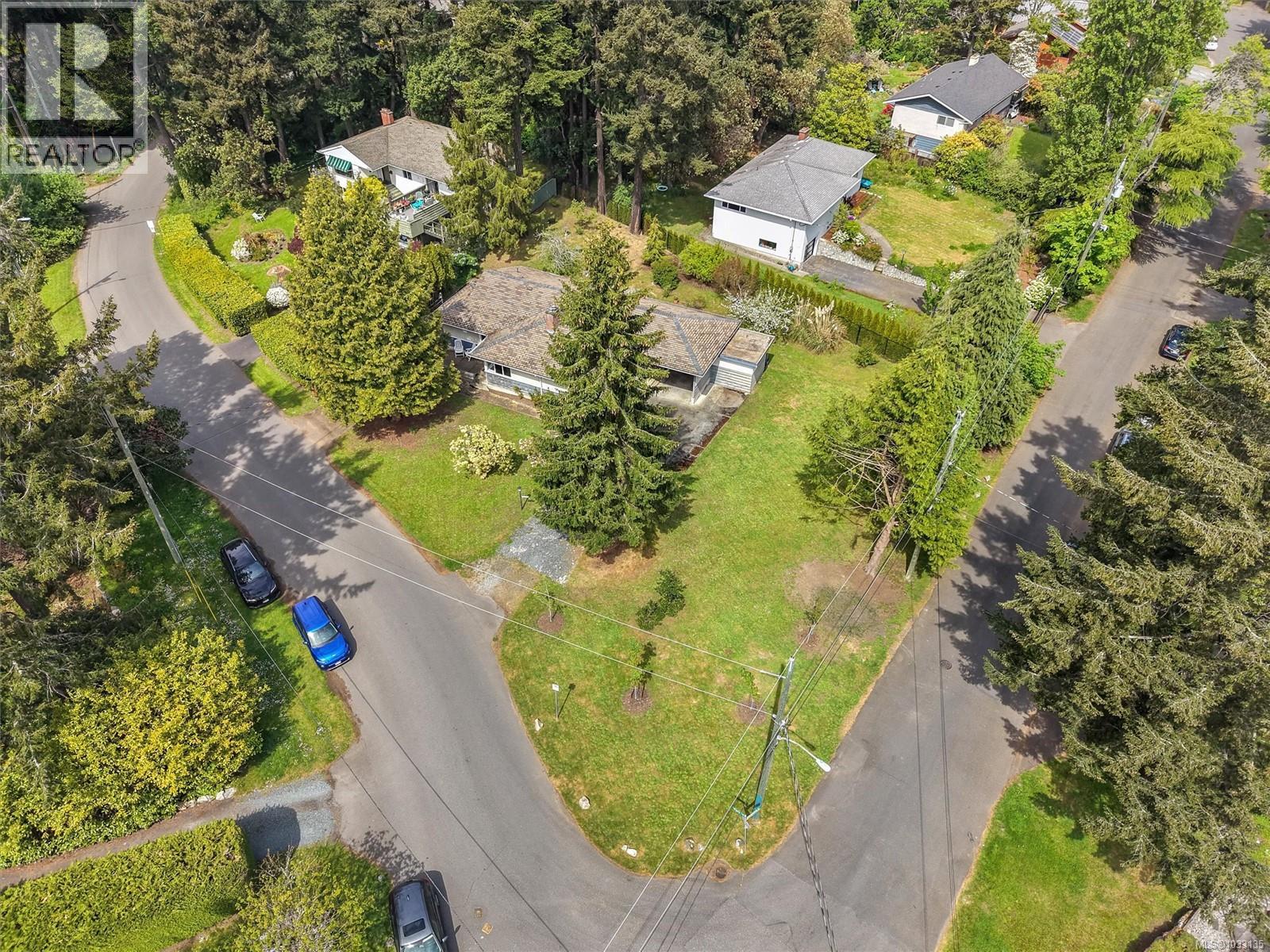 4047 Haro Rd