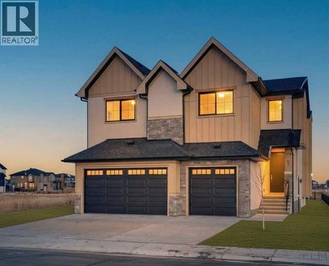 107 North Bridges Garden Langdon AB T0J1X3