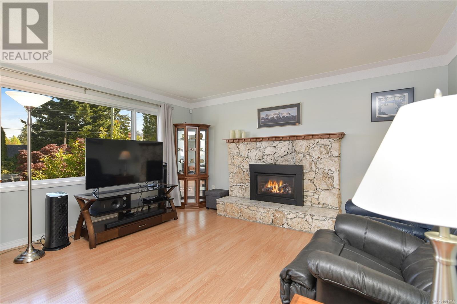 723 Percy Pl