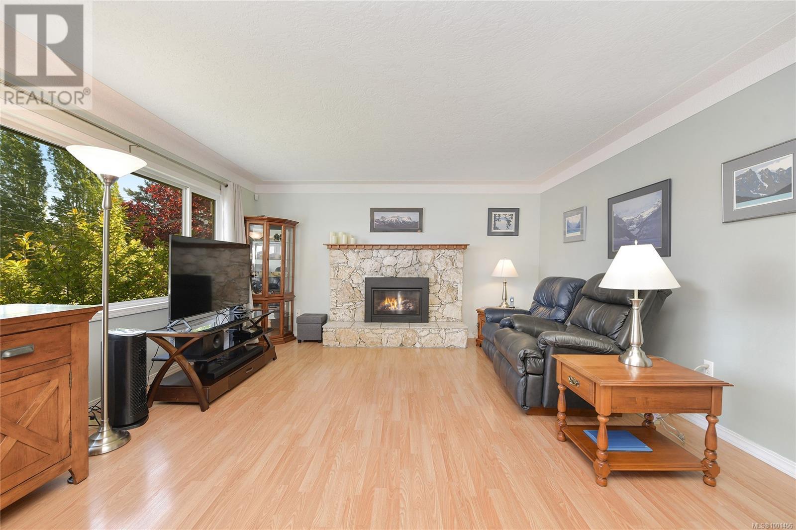 723 Percy Pl