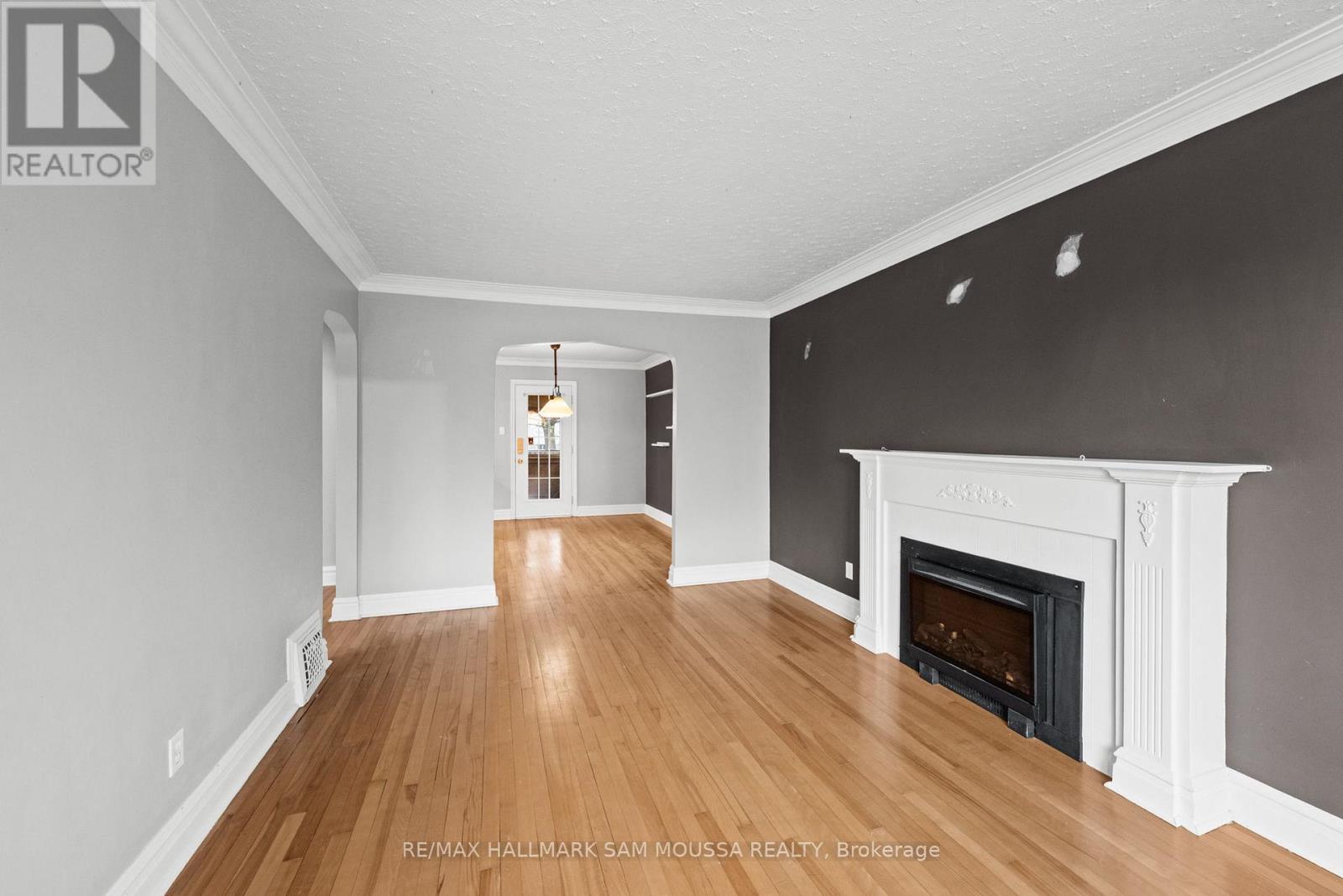 378 BYRON AVENUE
