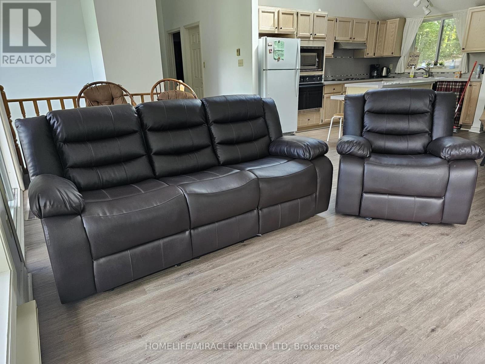 1274 TWIST LANE