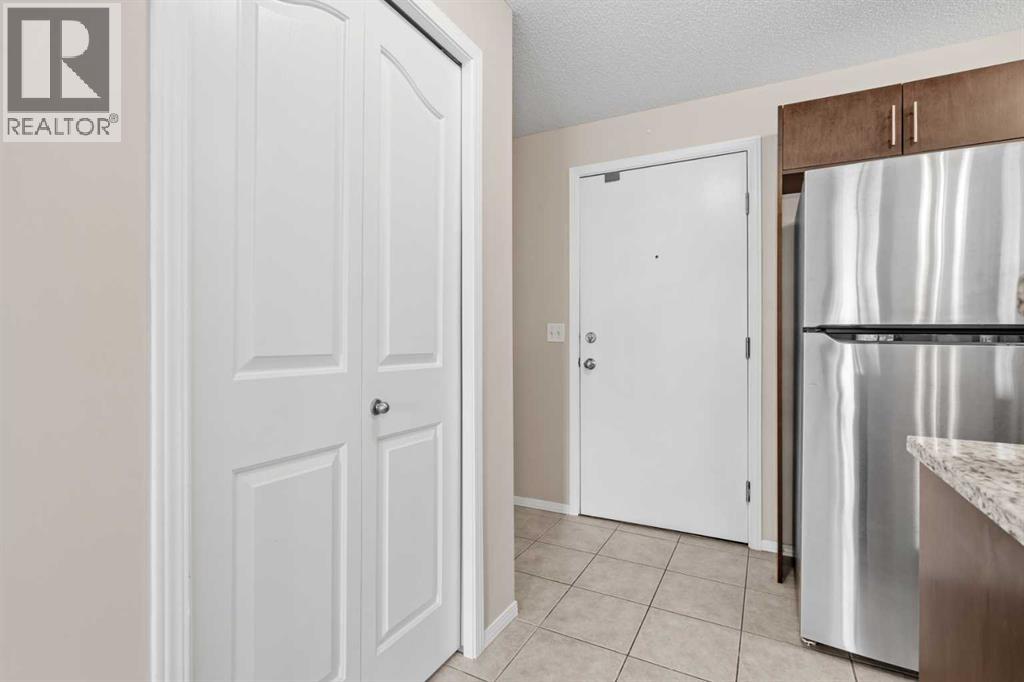 1203, 8 Bridlecrest Drive SW