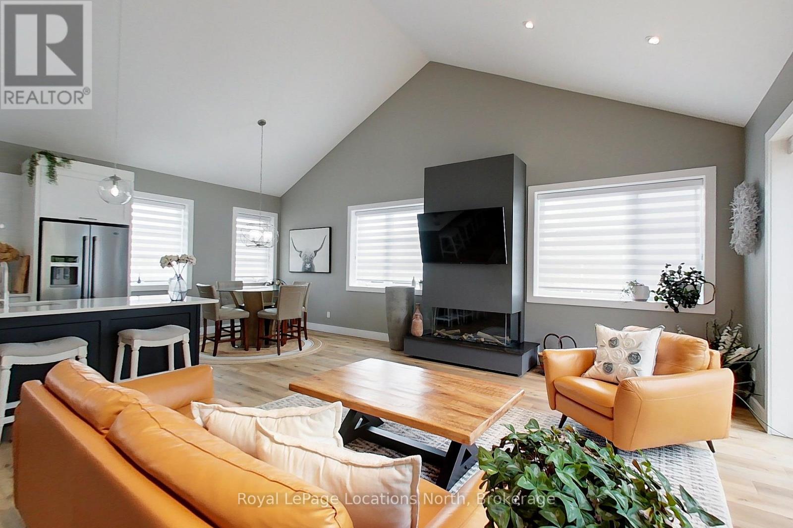 30 GORDON CRESCENT
