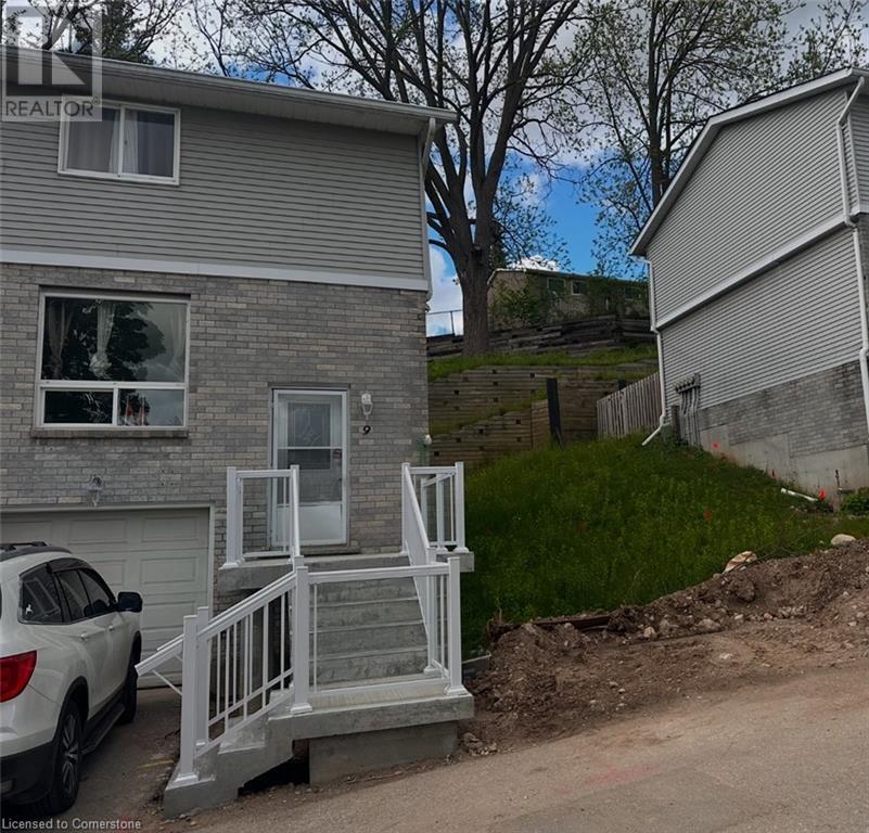 648 DOON VILLAGE Road Unit# 9