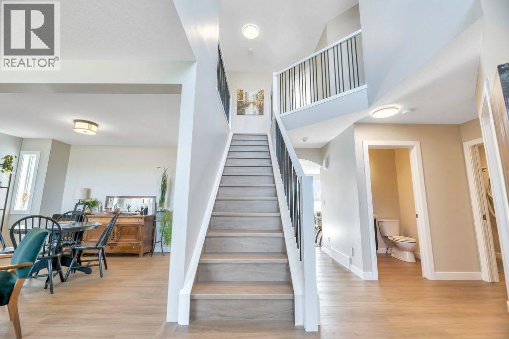 701 East Lakeview Road