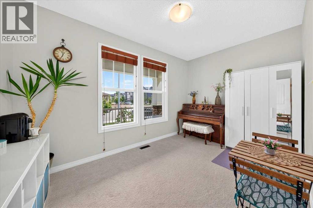 62 Evanscrest Road NW