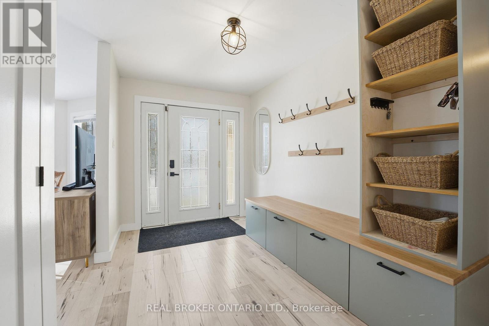 1391 SUTHERLAND DRIVE