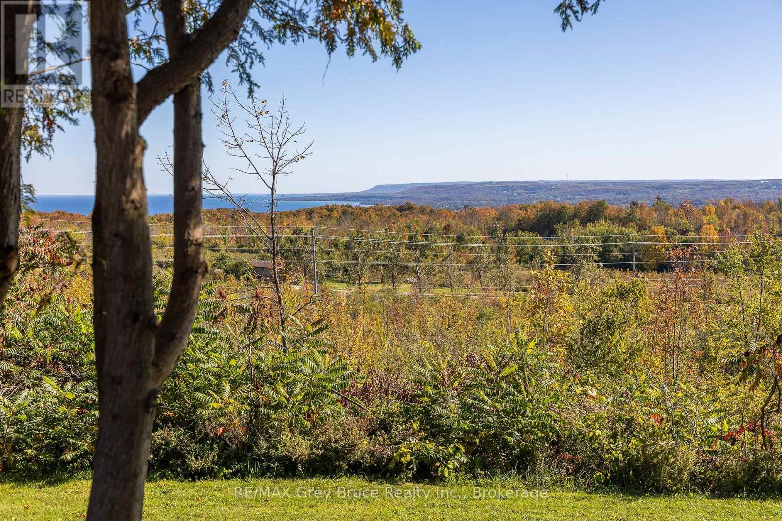 138558 GREY ROAD 112