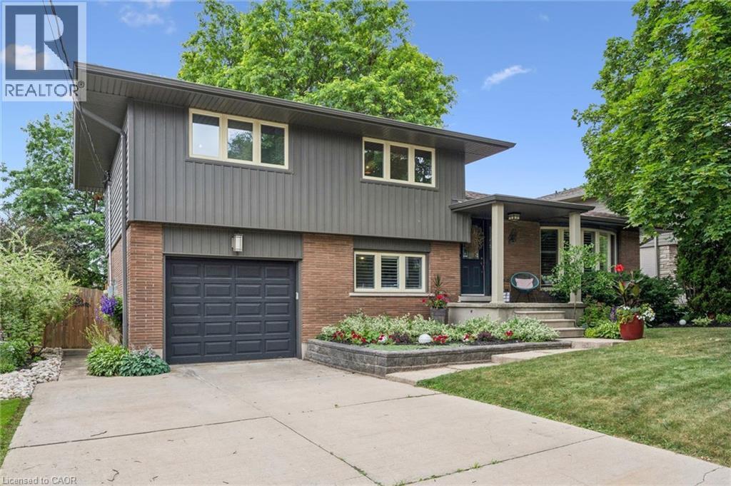 85 TANGLEWOOD Avenue