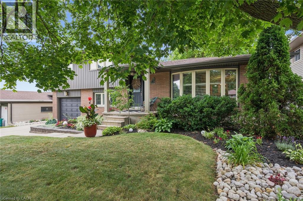 85 TANGLEWOOD Avenue