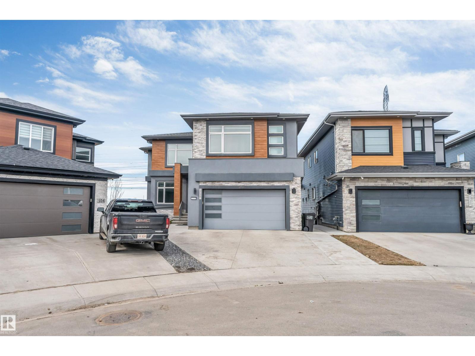 3736 1 AV SW SW