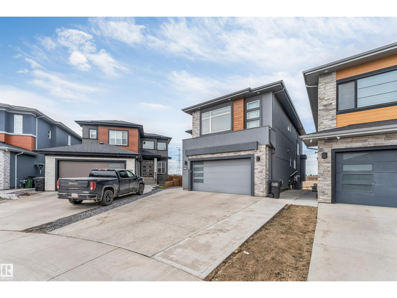 3736 1 AV SW SW