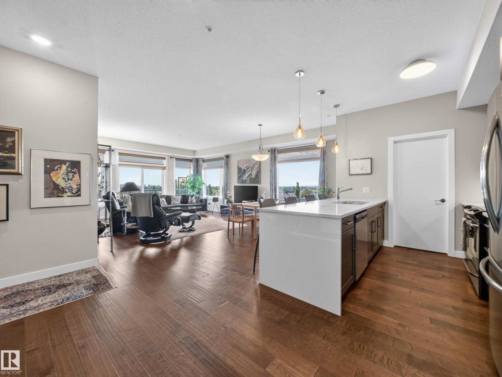 #412 625 LEGER WY NW